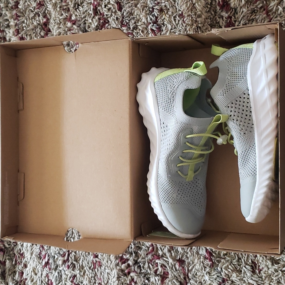 Boys Size 1 All in Motion Grey Ortholite shoes.